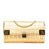 シャネル チョコバー ココマーク チェーン ショルダーバッグ ゴールド ラムスキン レディース CHANEL 【中古】